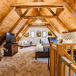 With Complimentary Parking Off Site 4*