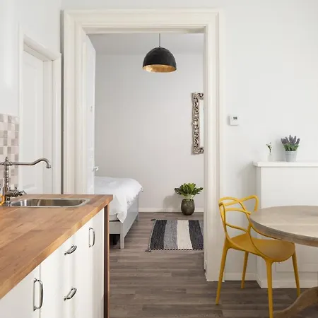 Aparthotel With Complimentary Parking Off Site