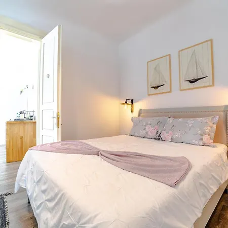 Albert Residence Brasov Aparthotel 3*