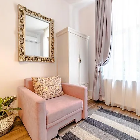 With Complimentary Parking Off Site 4* Brasov