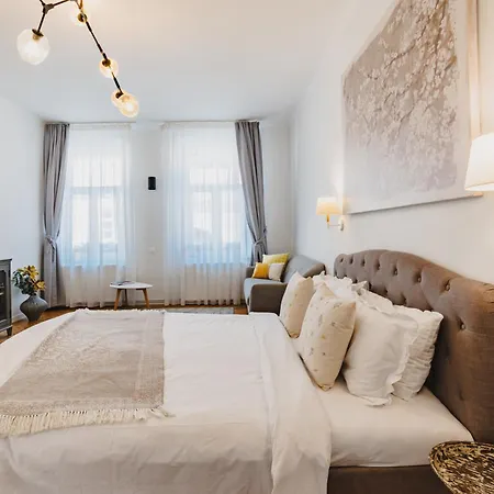Albert Residence Brasov Aparthotel 3*