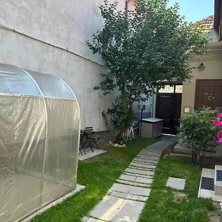 With Complimentary Parking Off Site Aparthotel