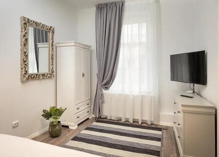 Aparthotel With Complimentary Parking Off Site