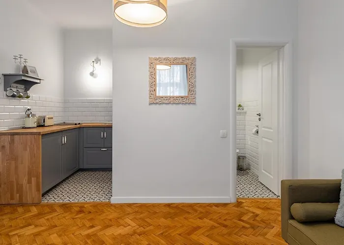 Aparthotel With Complimentary Parking Off Site 4*