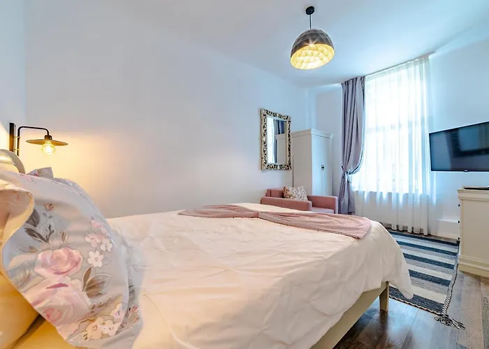 With Complimentary Parking Off Site Aparthotel