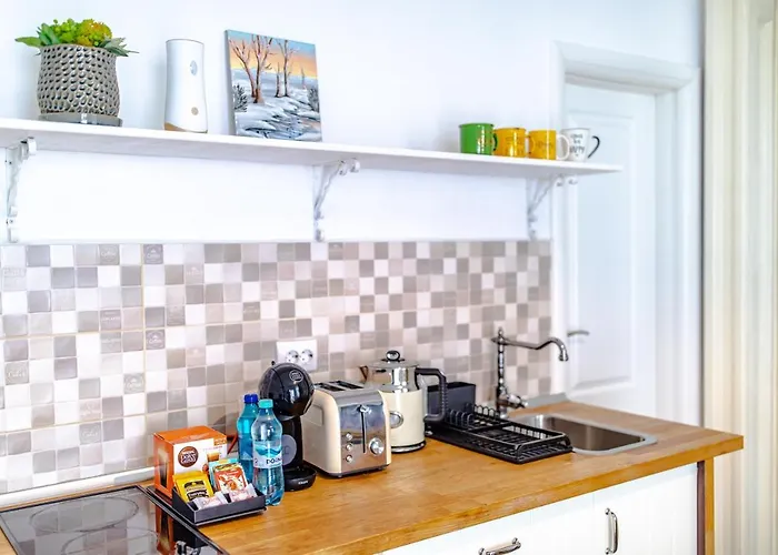 With Complimentary Parking Off Site Braşov