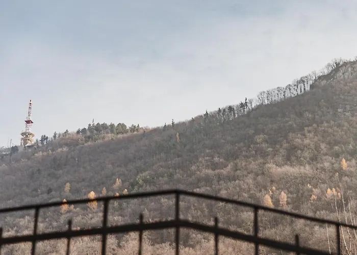 Lejlighedshotel With Complimentary Parking Off Site 4*