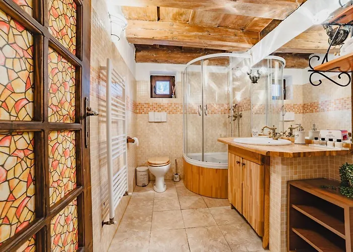 Lejlighedshotel With Complimentary Parking Off Site 4*