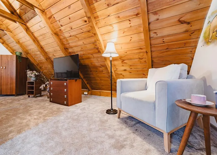 Aparthotel With Complimentary Parking Off Site 4*